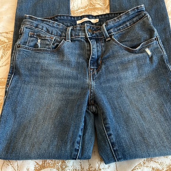 Women’s Levi Mid Rise Skinny Jeans - Picture 6 of 9